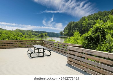 本圣女摊牌了：揭开神秘面纱的连载漫画